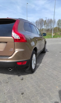 Volvo XC 60 cena 42500 przebieg: 249000, rok produkcji 2010 z Końskie małe 56